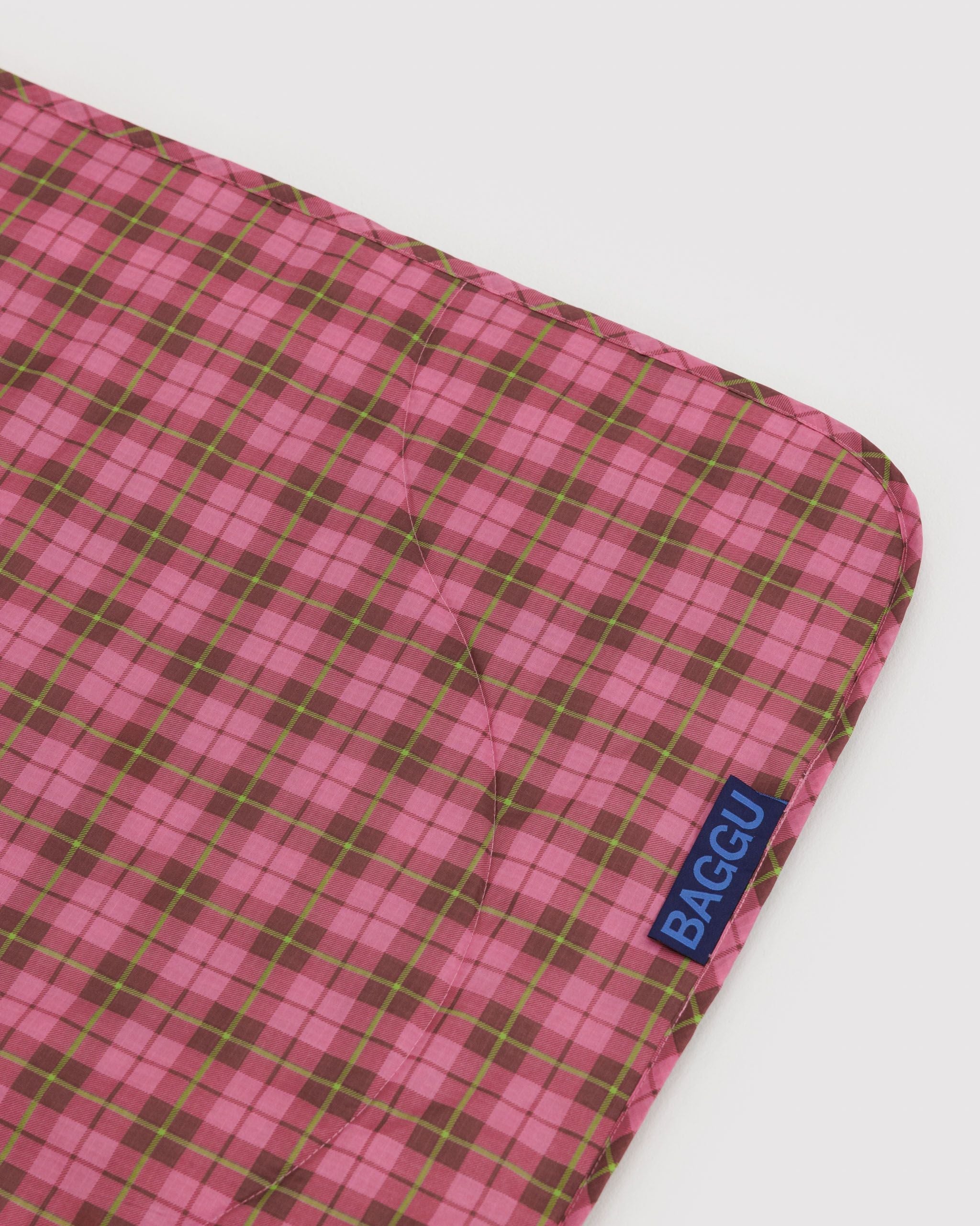 Puffy Picnic Blanket in Azalea Pink Tartan