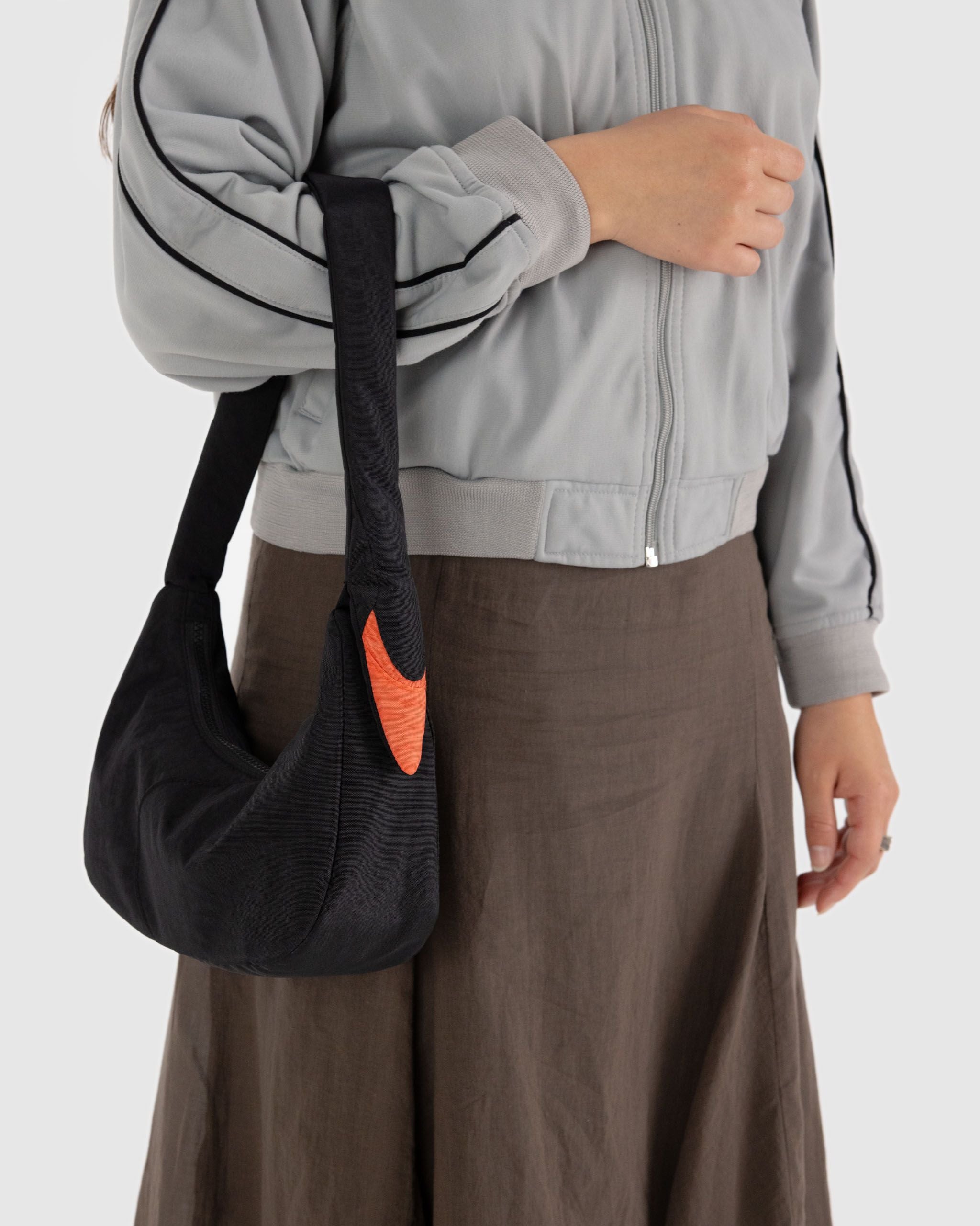 Swan Bag in Black - Hands Free Everyday Carry