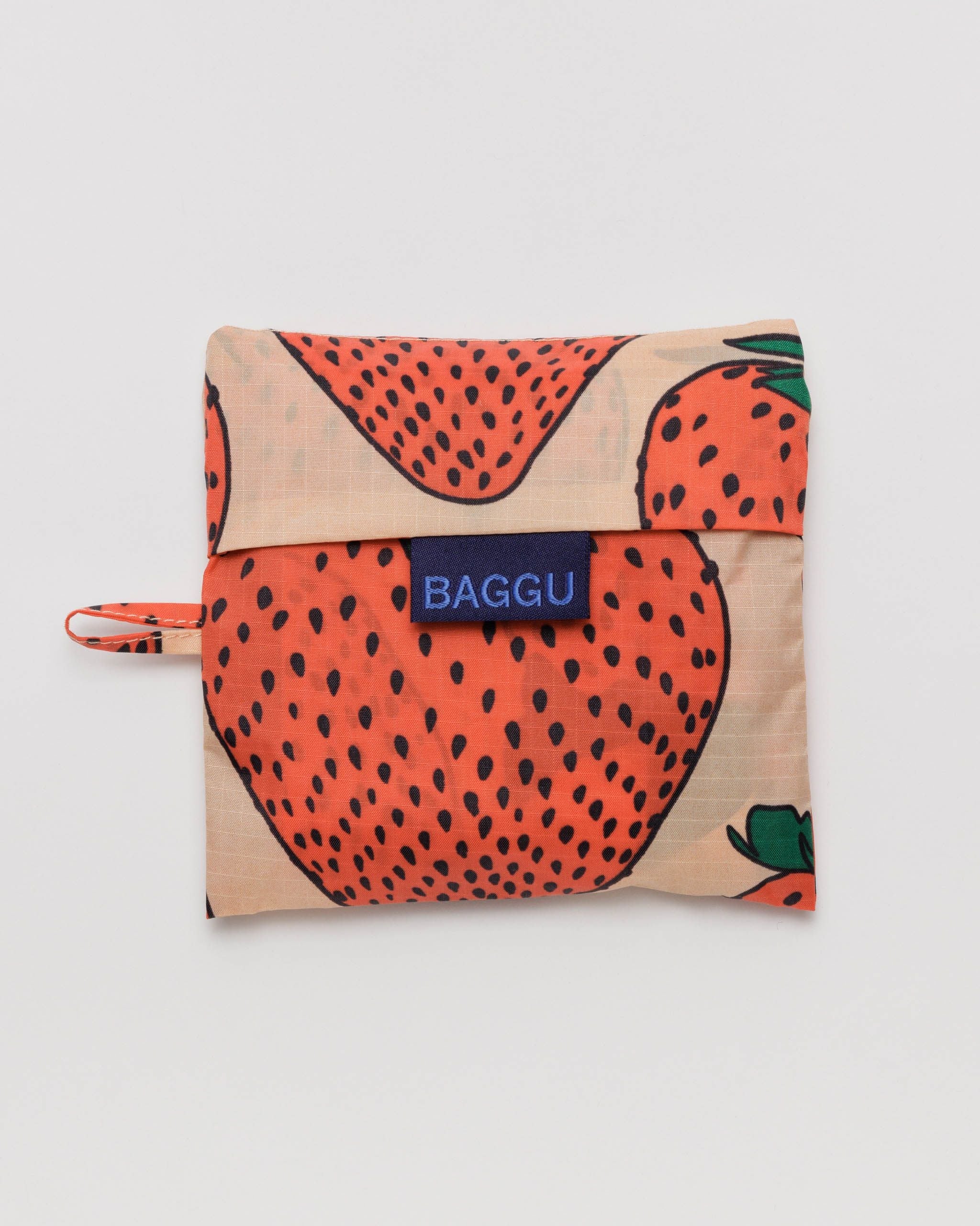Standard Baggu in Strawberry - Reusable Everyday Carry