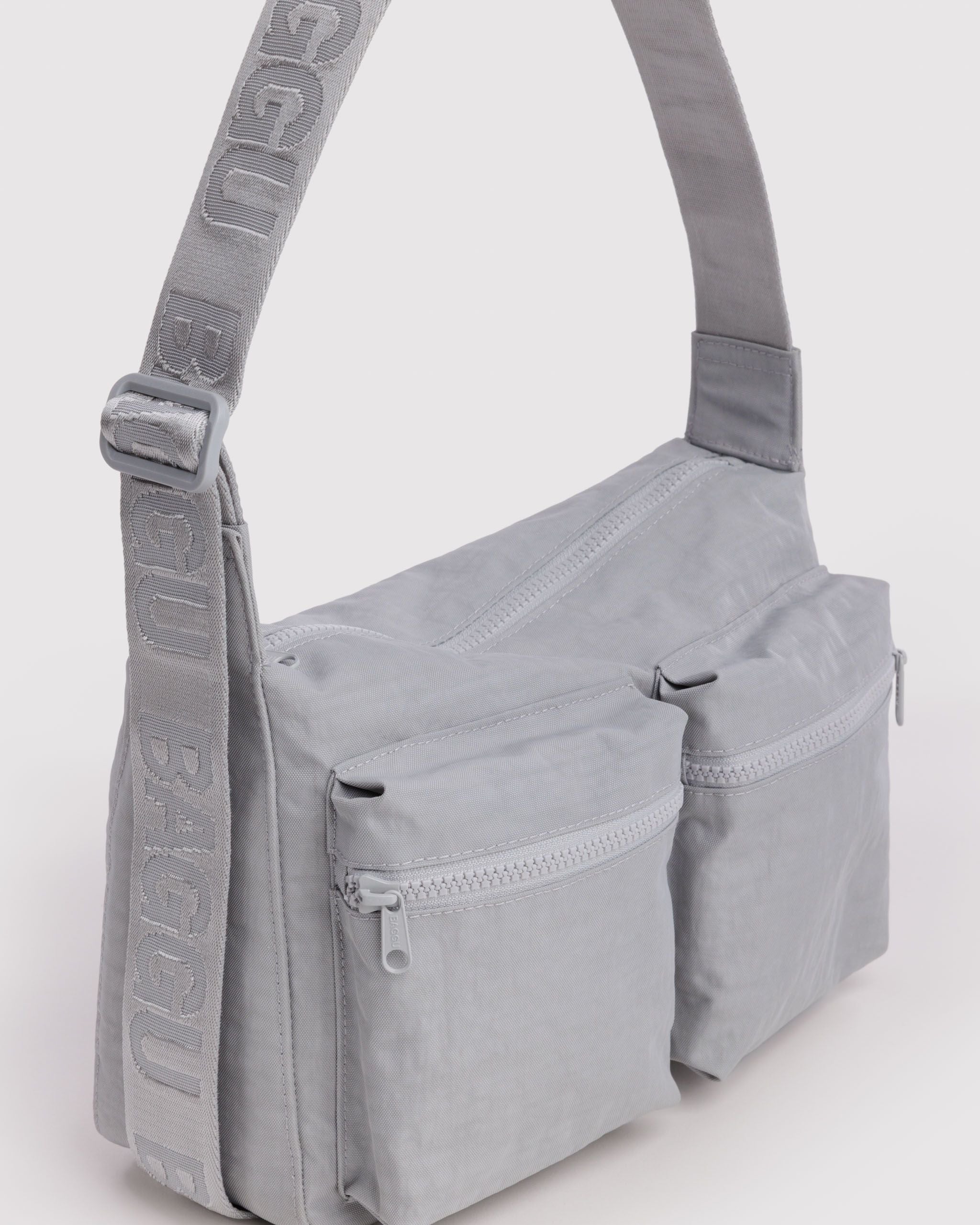 Medium Cargo Crossbody in Fog - Hands Free Everyday Carry
