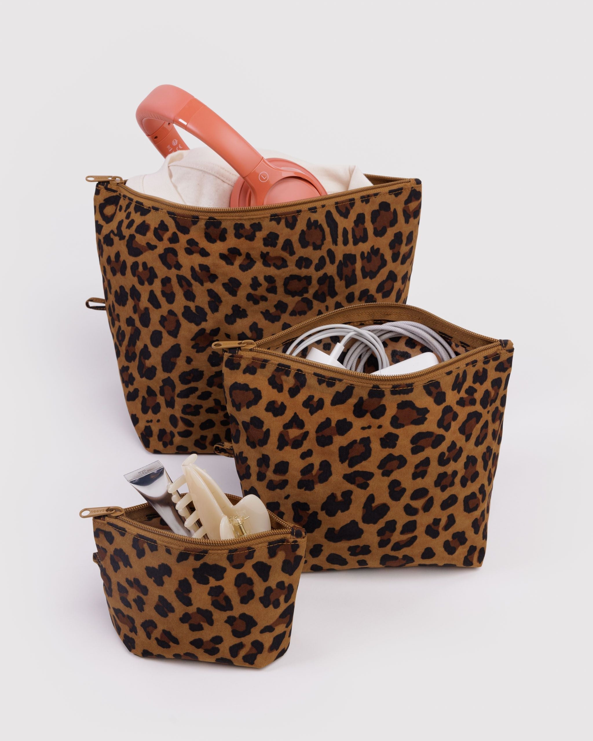 Go Pouch Set in Leopard - Easy Packing and Storage