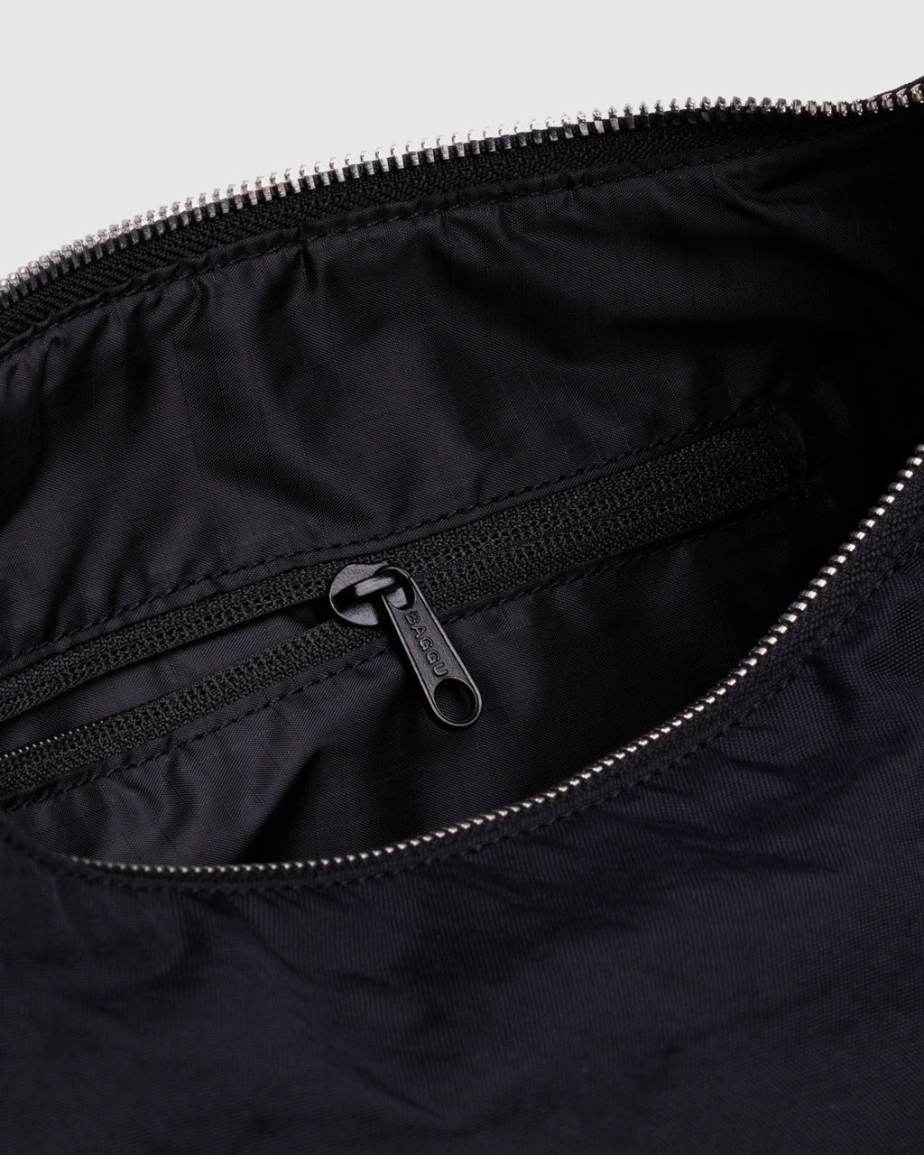Nylon Meringue Bag in Black - Hands Free Everyday Carry