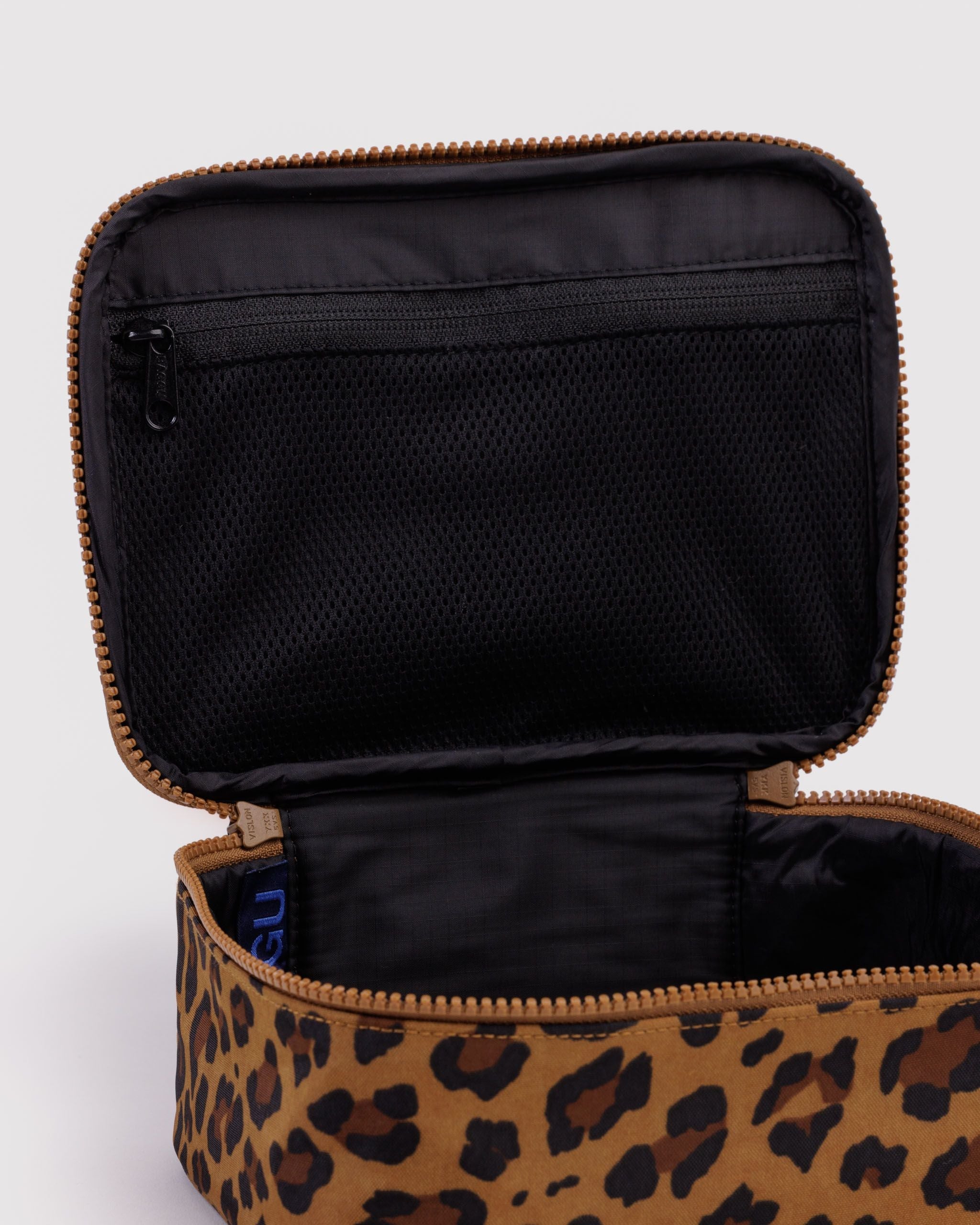 Small Cosmetic Case in Leopard - Easy Packing and Storage