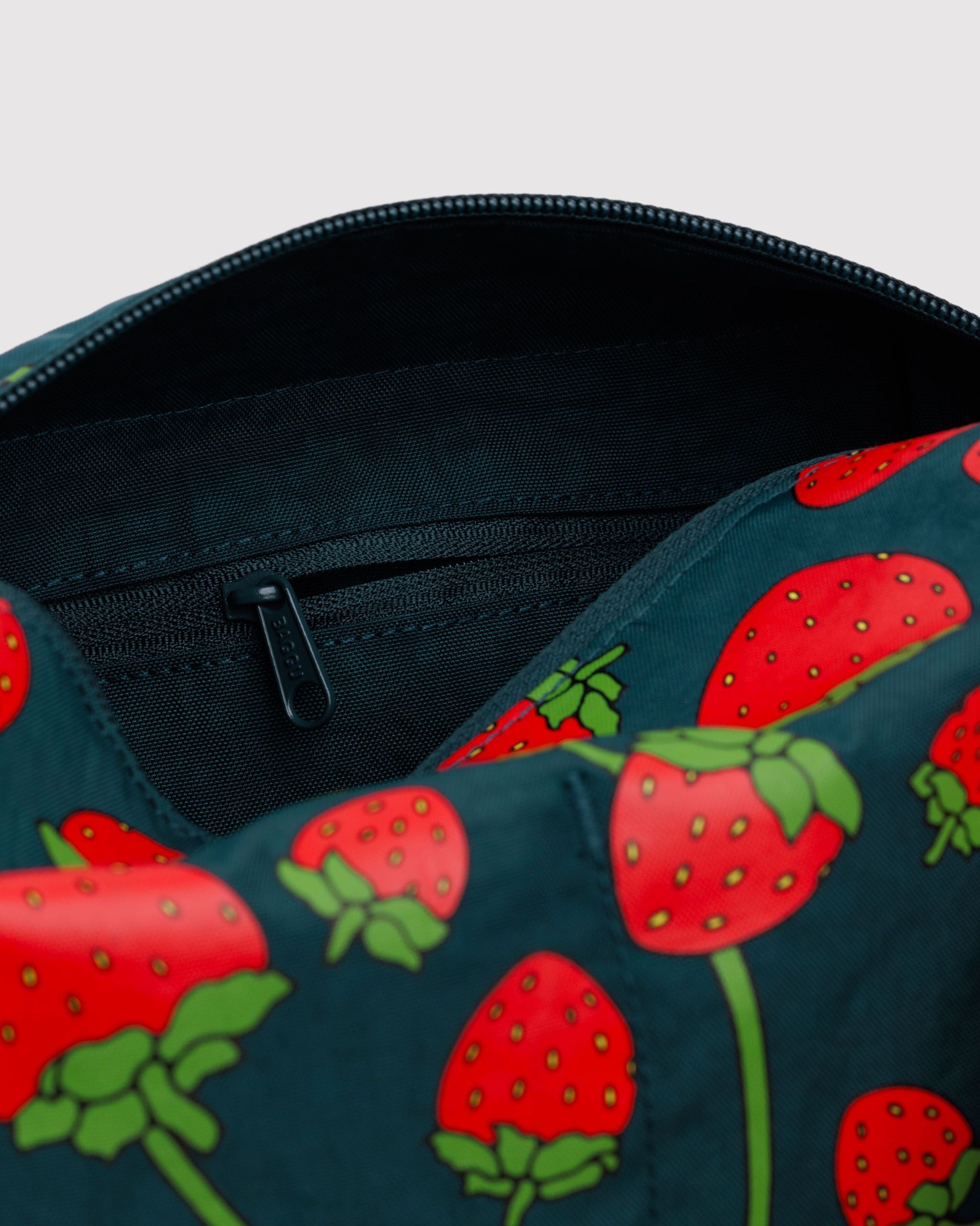 Dopp Kit in Strawberry Blossom - Easy Packing and Storage