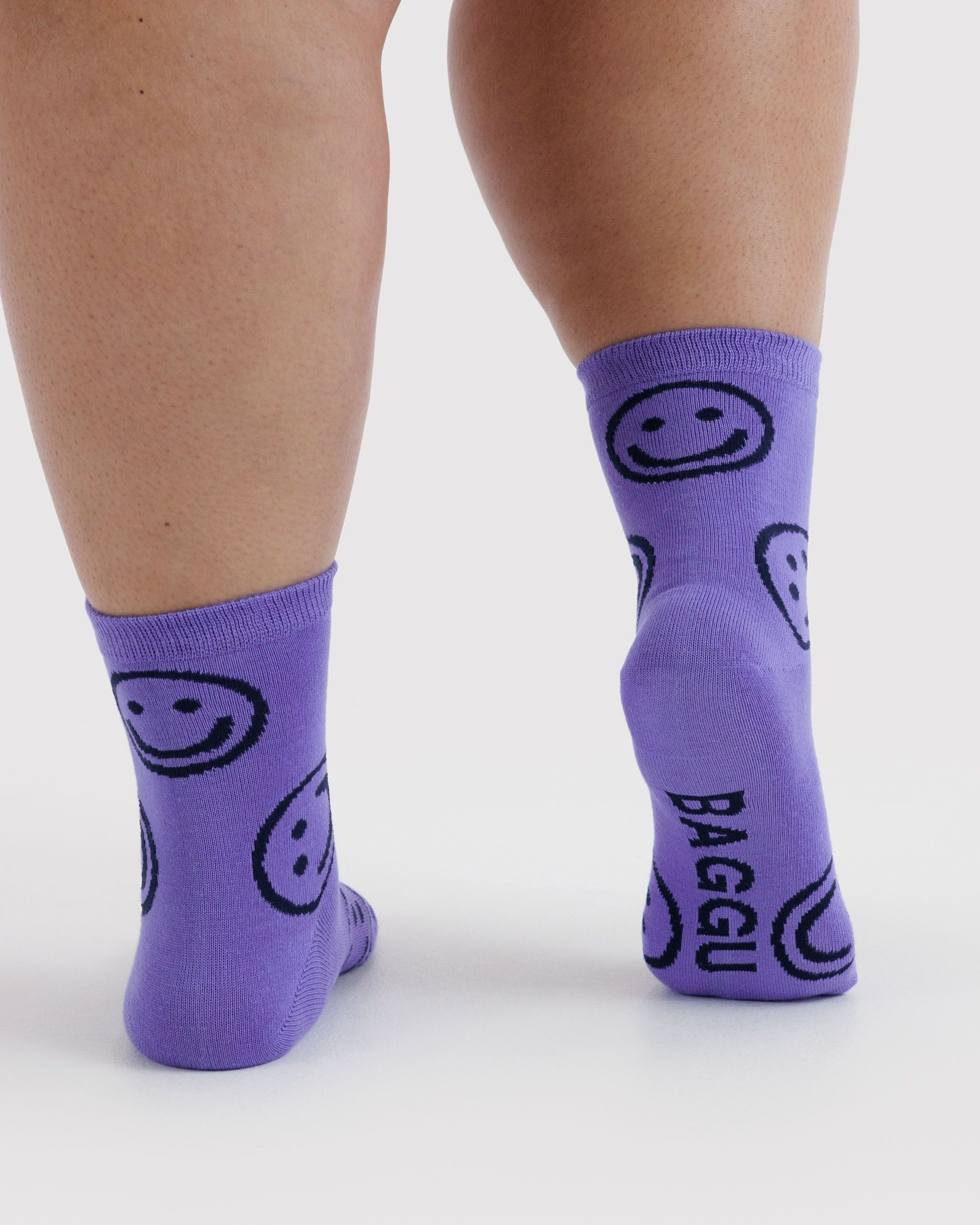 Crew Sock in Lavender Happy - Comfortable Everyday Style