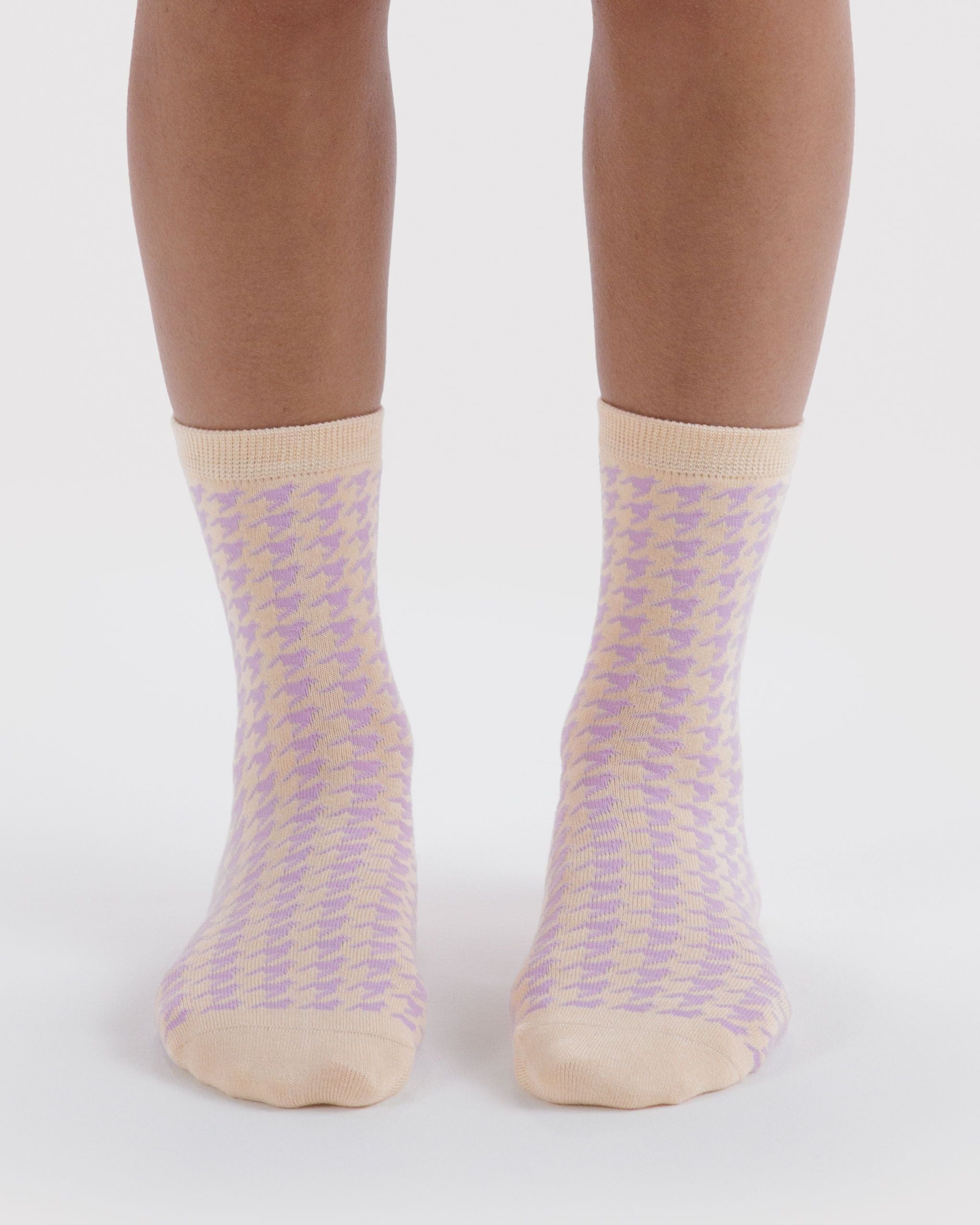 Crew Sock in Pink Houndstooth - Comfortable Everyday Style
