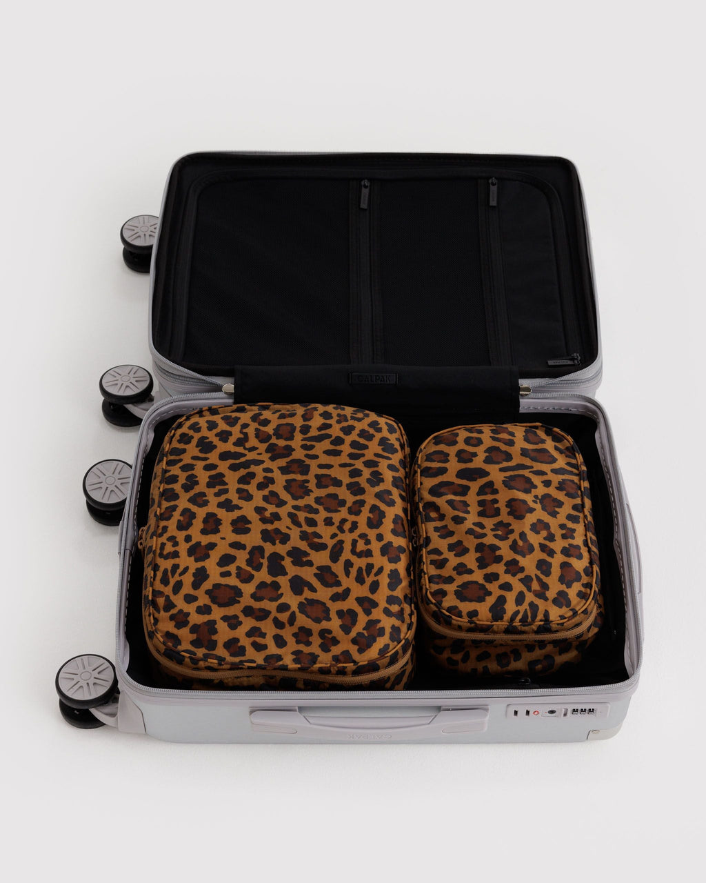 Packing Cube Set in Leopard - Easy Packing and Storage