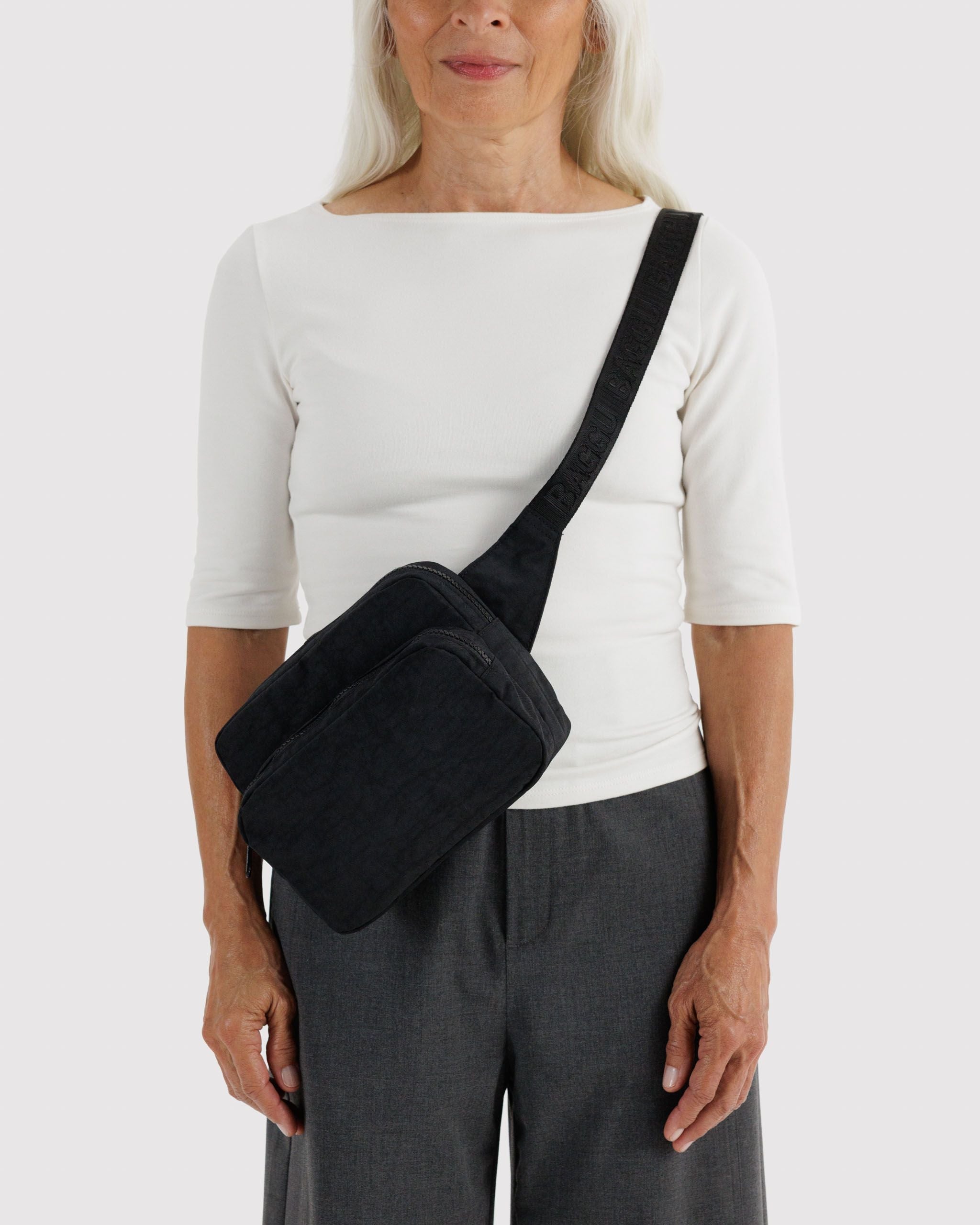 Fanny Pack in Black - Compact Hands Free Carry