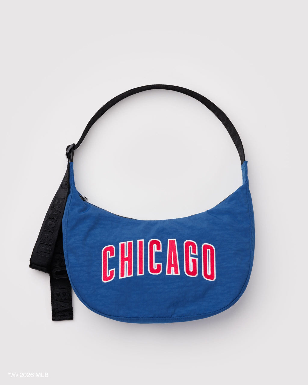 Medium Nylon Crescent Bag - Chicago Cubs™