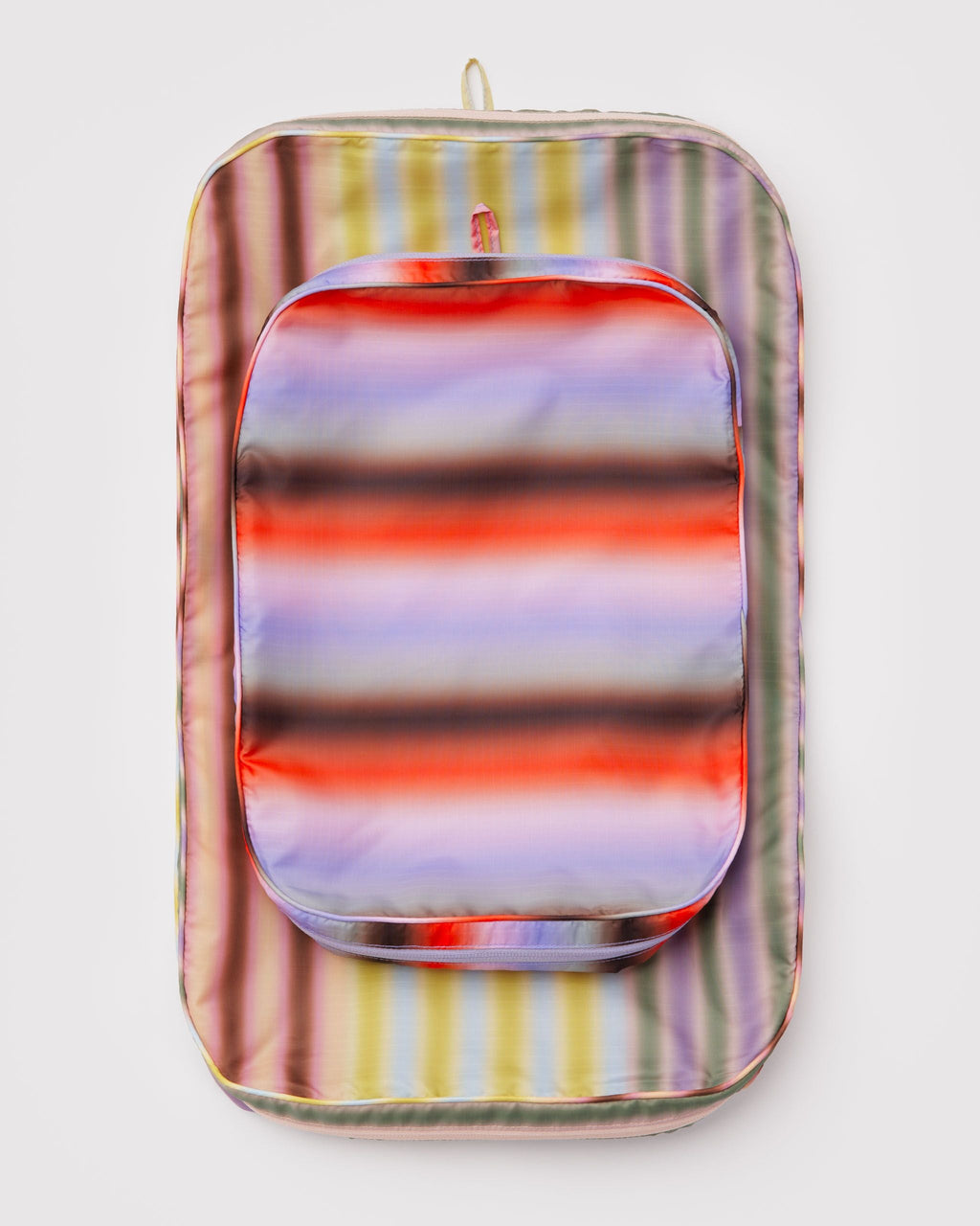 Large Packing Cube Set in Gradient Stripes - Easy Packing and Storage