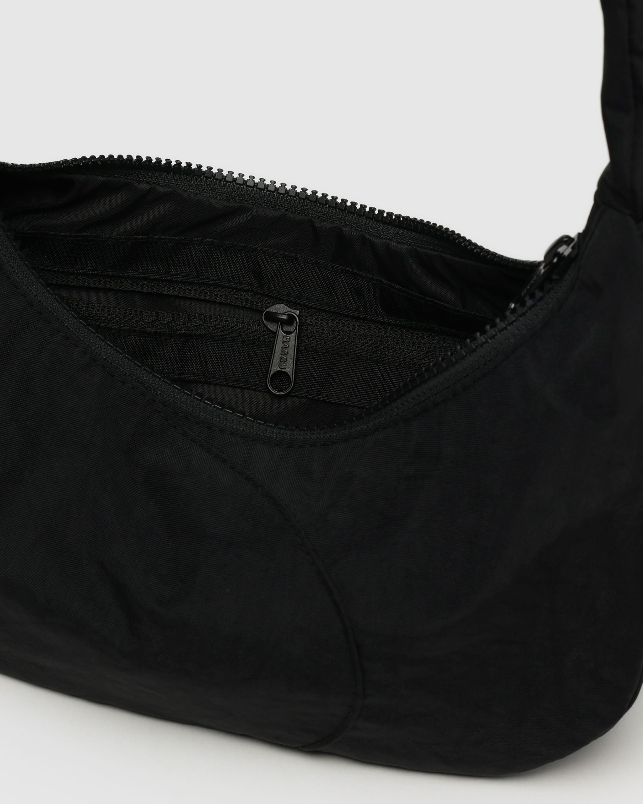 Swan Bag in Black - Hands Free Everyday Carry