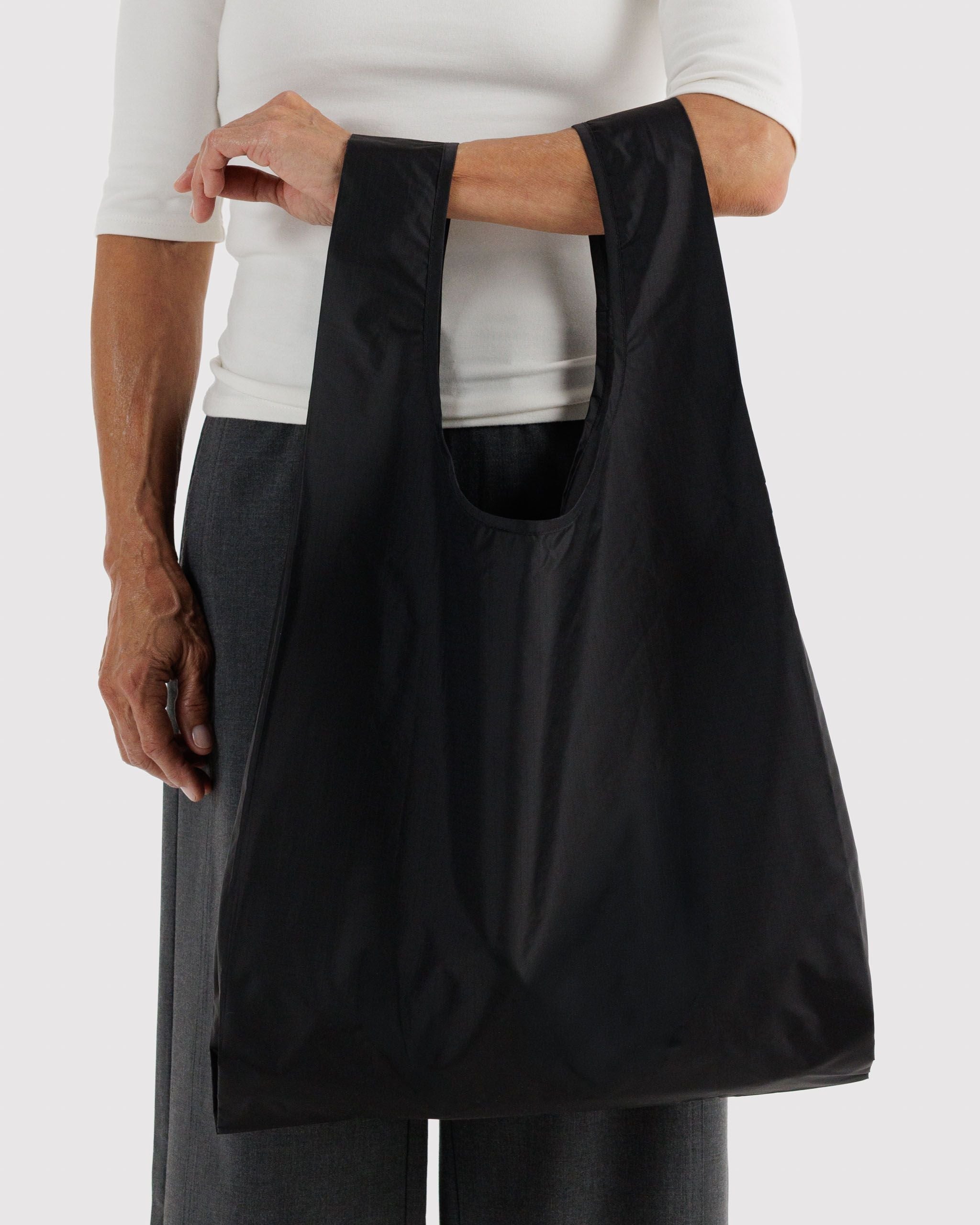 Standard Baggu in Black - Reusable Everyday Carry