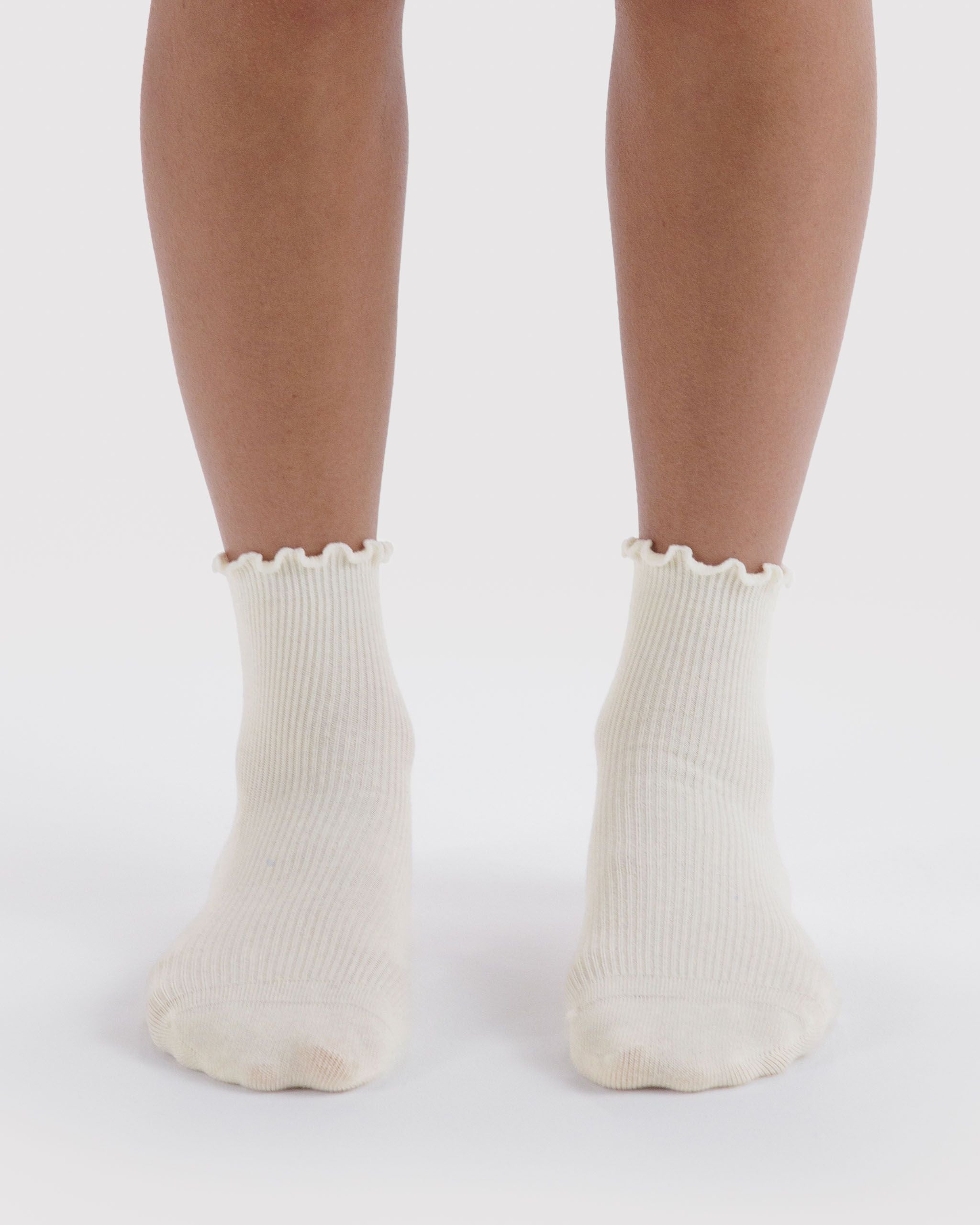 Lettuce Edge Sock Set of 2 in White - Comfortable Everyday Style